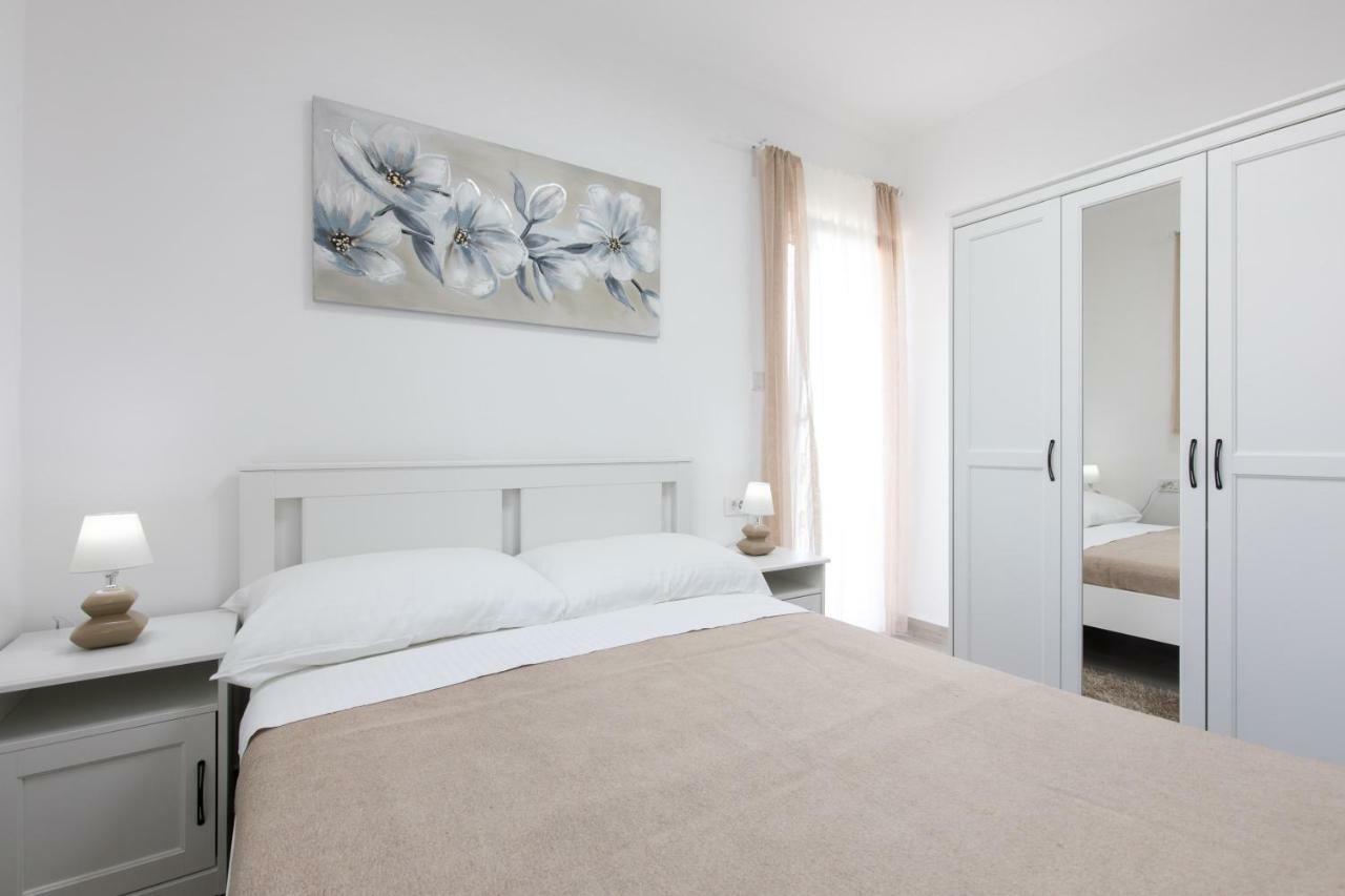 Villa Tereza Малинска Экстерьер фото